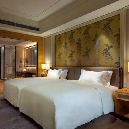 Ming Du Lakeside Hotel Наньнін Екстер'єр фото