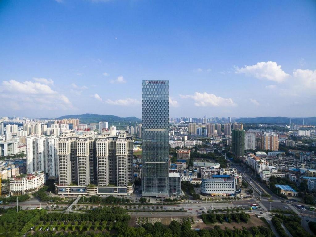 Ming Du Lakeside Hotel Наньнін Екстер'єр фото