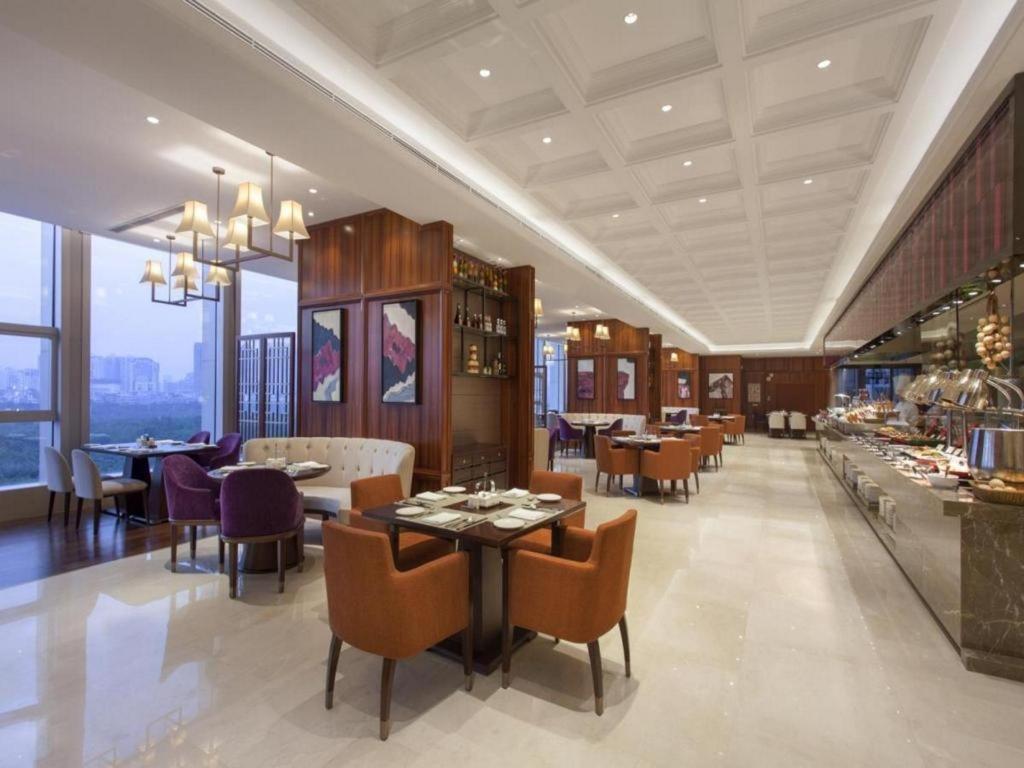 Ming Du Lakeside Hotel Наньнін Екстер'єр фото