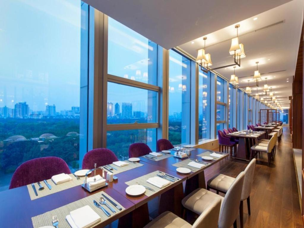 Ming Du Lakeside Hotel Наньнін Екстер'єр фото