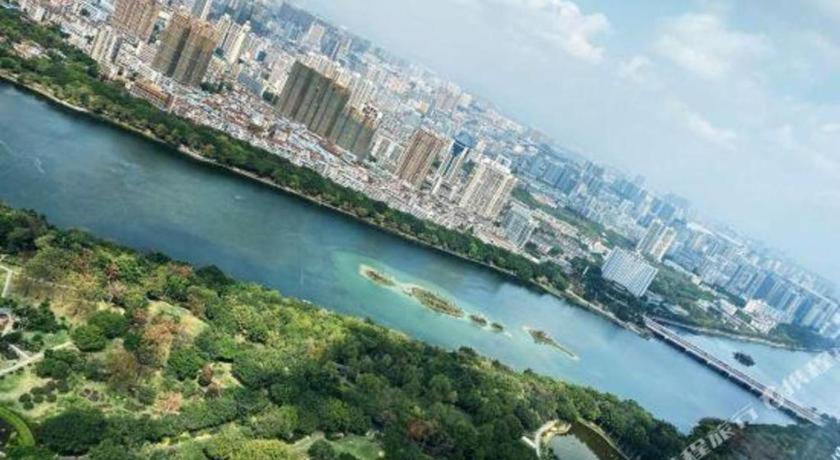 Ming Du Lakeside Hotel Наньнін Екстер'єр фото